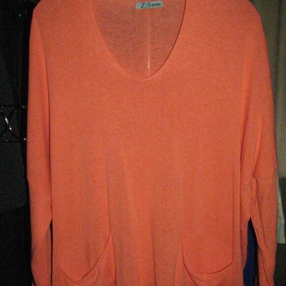 WOMENS TOP - SIZE 44/46 - Picture 3 of 5